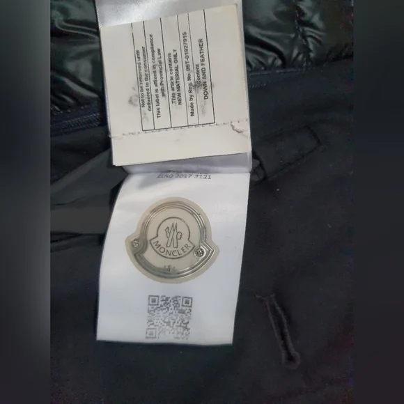 Moncler Jacket - Picture 9 of 13